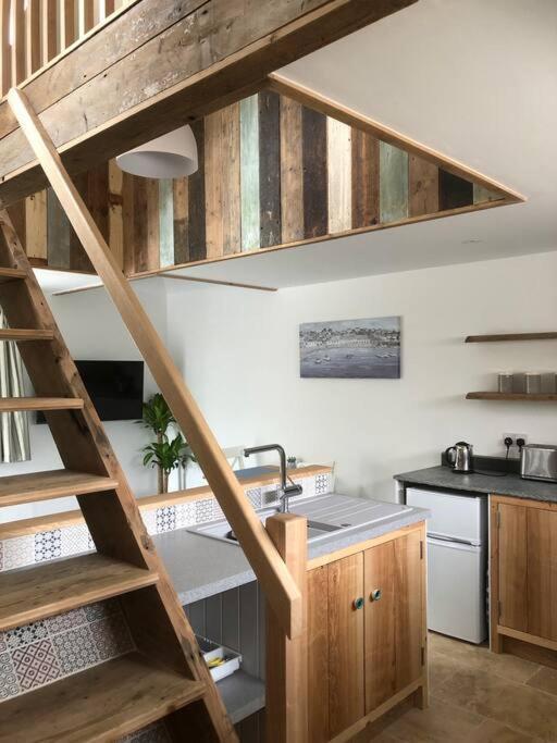 Cosy Rustic Annex In Quiet Cornwall Village Saint Wenn ภายนอก รูปภาพ