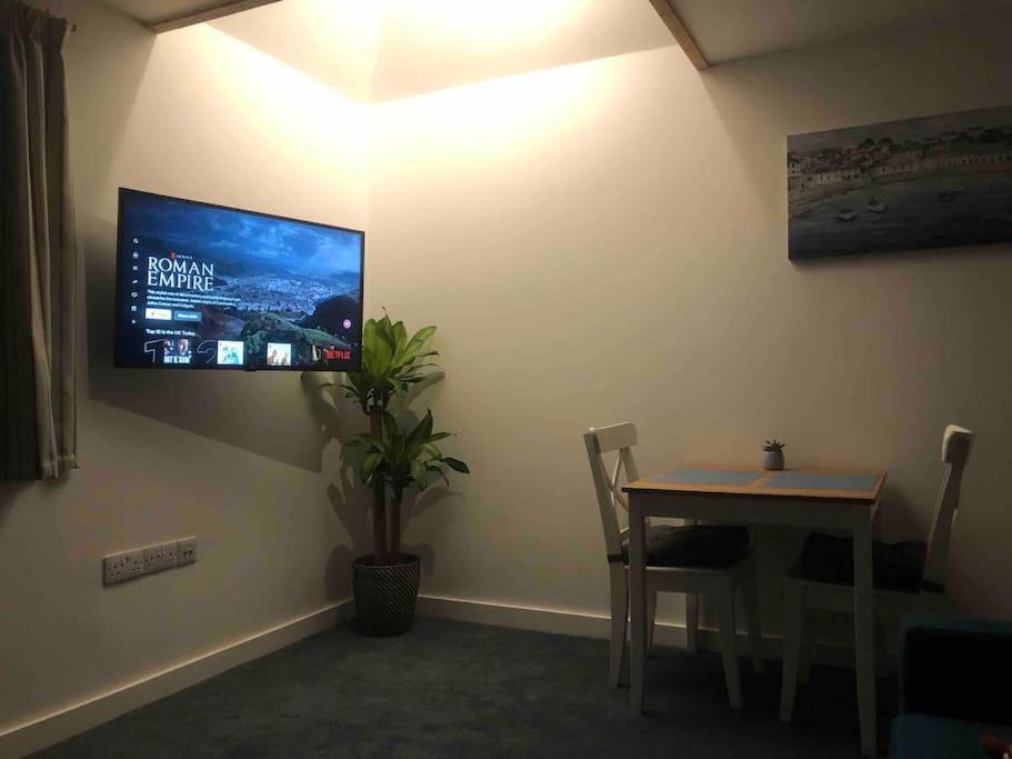Cosy Rustic Annex In Quiet Cornwall Village Saint Wenn ภายนอก รูปภาพ